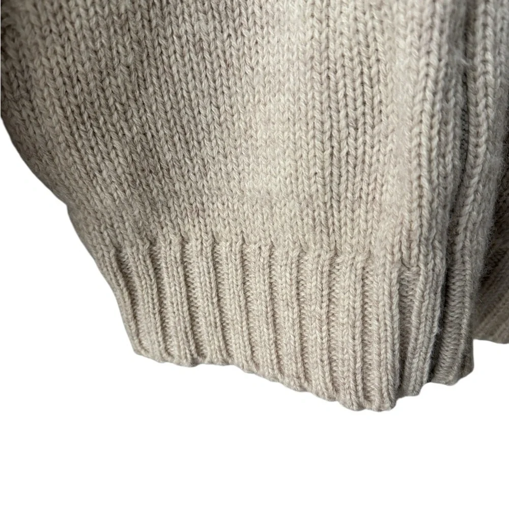 Vintage 100% Pure Wool Zip Front Sweater Made in Hong Kong, Size M - Picture 3 of 8